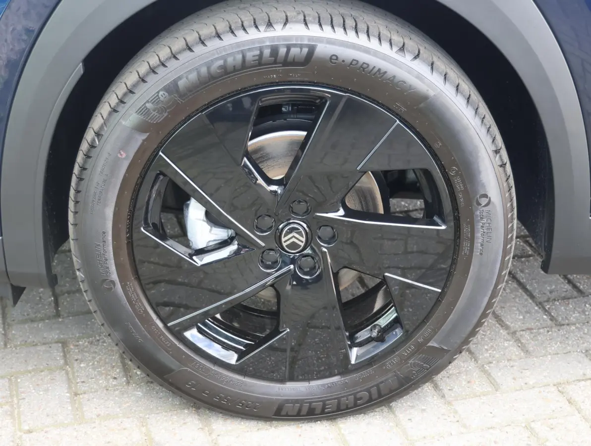 1.2 Hybrid 145pk Max Nieuw | Elektrische Bedienb. Bestuurdersstoel | Stoelverwarming/Verkoeling | Adaptieve Cruise Control | 360 Camera | Head-Up Display | Apple Carplay & Android Auto