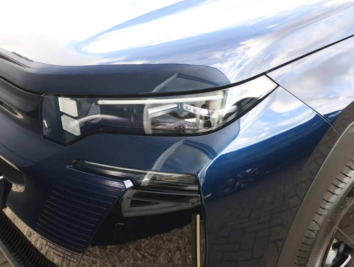 1.2 Hybrid 145pk Max Nieuw | Elektrische Bedienb. Bestuurdersstoel | Stoelverwarming/Verkoeling | Adaptieve Cruise Control | 360 Camera | Head-Up Display | Apple Carplay & Android Auto