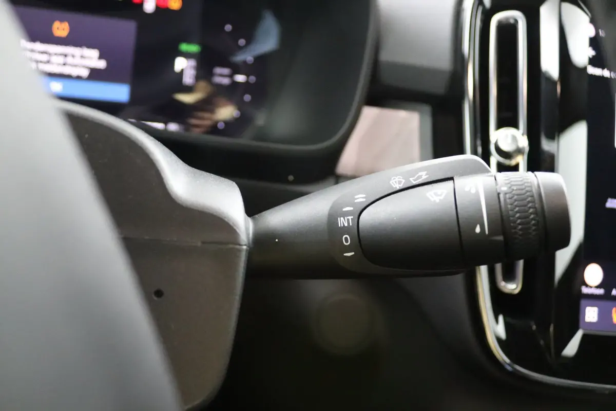 Recharge Plus 69 kWh | Panoramadak | 95% SoH | Camera | Keyless | BLIS | Adaptive Cruise | Warmtepomp
