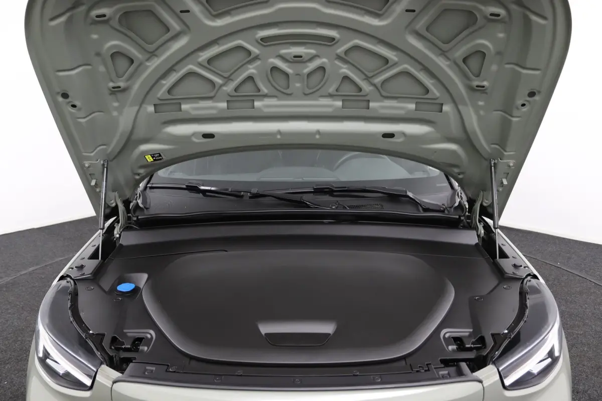 Recharge Plus 69 kWh | Panoramadak | 95% SoH | Camera | Keyless | BLIS | Adaptive Cruise | Warmtepomp