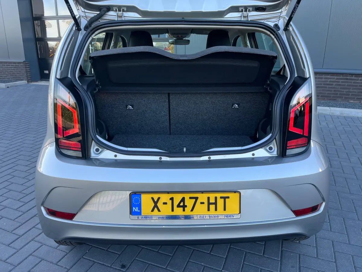Up! 1.0 NL.Auto/Airco/Elc.Pakket/5Deurs/All season banden /1Ste Eigenaar/Dealer Onderhouden