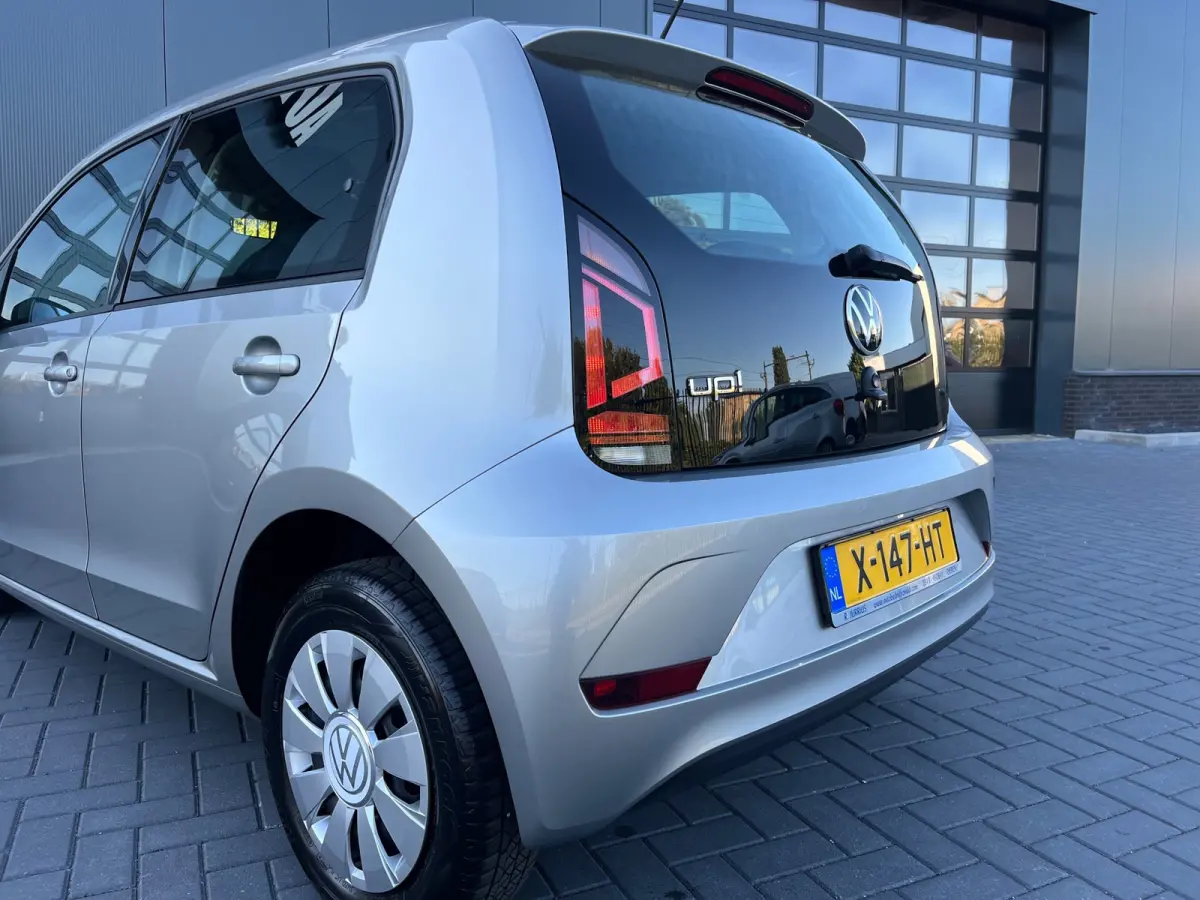 Up! 1.0 NL.Auto/Airco/Elc.Pakket/5Deurs/All season banden /1Ste Eigenaar/Dealer Onderhouden