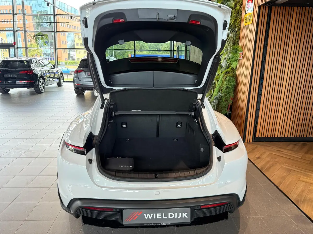 4 93 kWh Tot 2030 fabrieksgarantie op de accu pakket