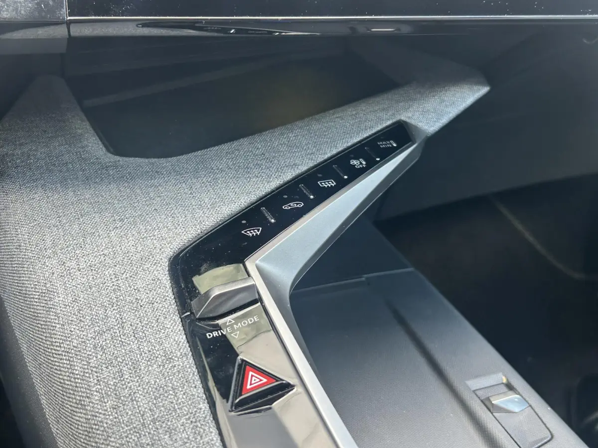 1.6 plug-in Hybrid 195 GT | Camera | Stoelverwarming | Cruise Control | Apple Carplay/Android Auto