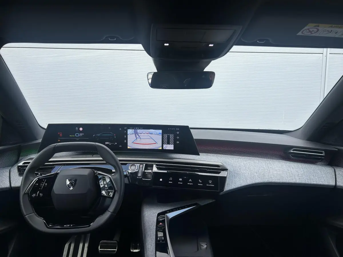 1.6 plug-in Hybrid 195 GT | Camera | Stoelverwarming | Cruise Control | Apple Carplay/Android Auto