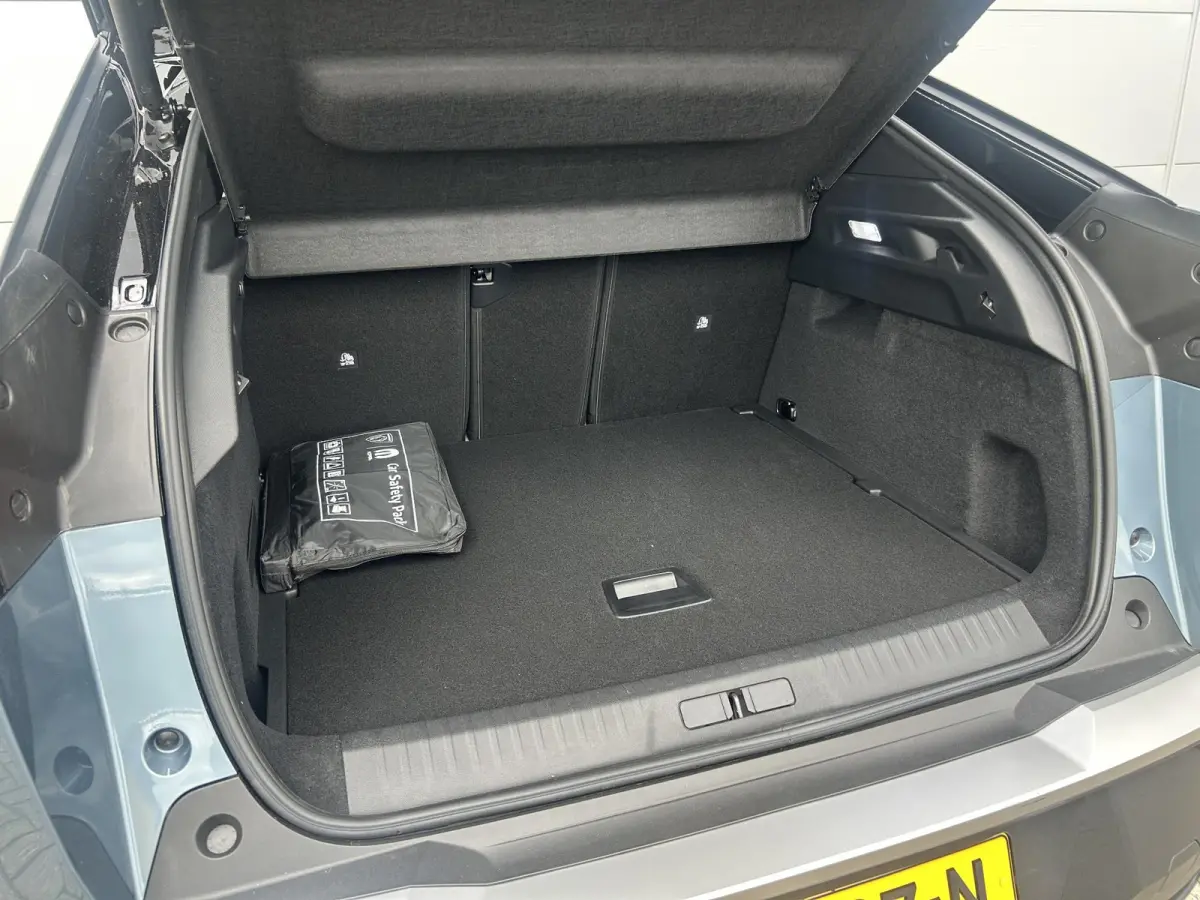 1.2 Hybrid 145 GT Exclusive | 360 camera | Lederen bekleding | Adaptieve Cruise Control | Apple Carplay/Android Auto