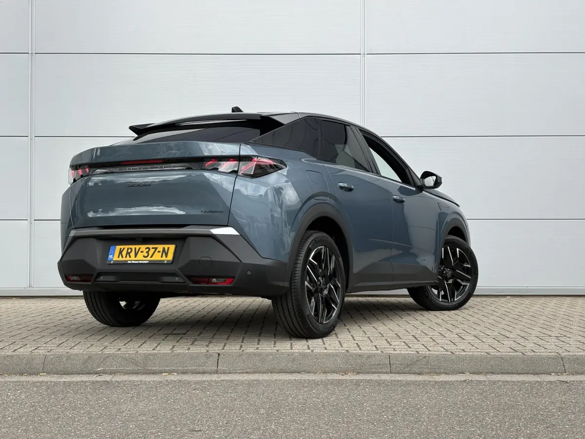 1.2 Hybrid 145 GT Exclusive | 360 camera | Lederen bekleding | Adaptieve Cruise Control | Apple Carplay/Android Auto