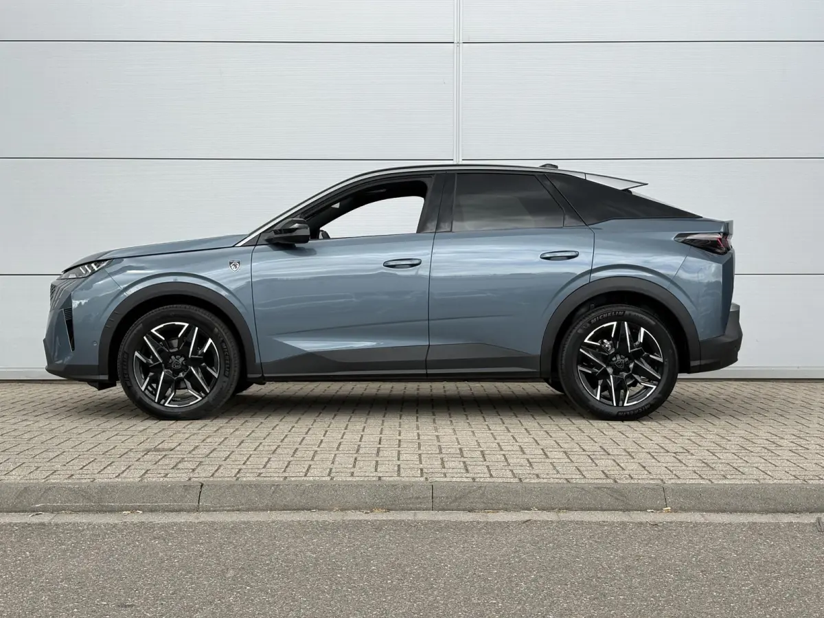 1.2 Hybrid 145 GT Exclusive | 360 camera | Lederen bekleding | Adaptieve Cruise Control | Apple Carplay/Android Auto