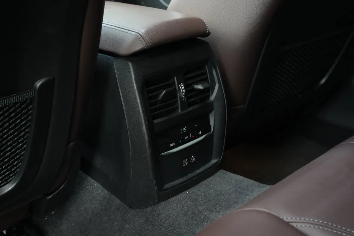 430i 245PK Business Edition Plus | Achteruitrijcamera | Apple Carplay/Android Auto|telefoonintegratie premium | Audio installatie premium