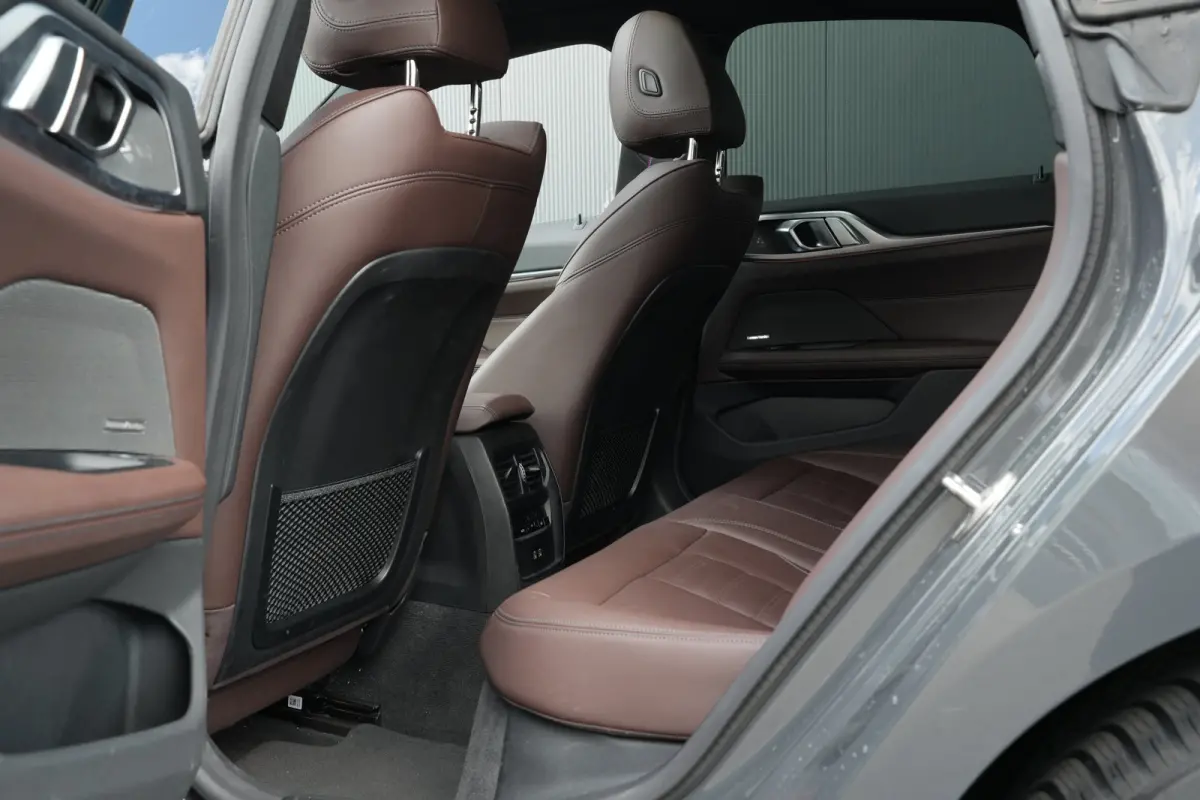 430i 245PK Business Edition Plus | Achteruitrijcamera | Apple Carplay/Android Auto|telefoonintegratie premium | Audio installatie premium