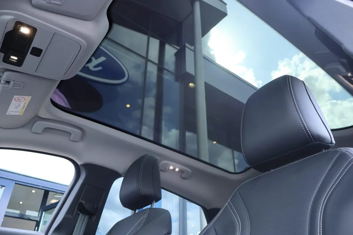 Standard RWD 73 kWh | Panorama | Adaptive Cruise | B&O | Memory | Trekhaak | 360 Camera | Stoel/Stuurverwarming | Elektrische Achterklep |