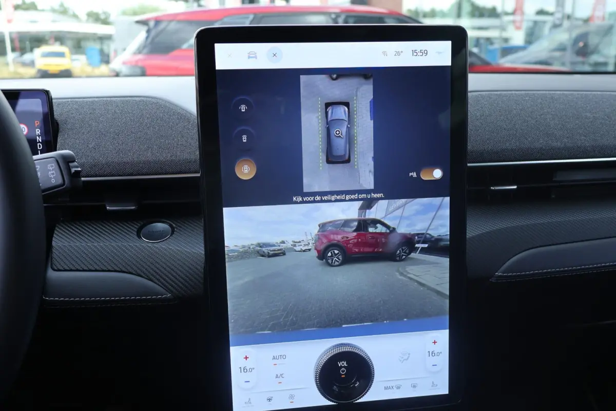 Standard RWD 73 kWh | Panorama | Adaptive Cruise | B&O | Memory | Trekhaak | 360 Camera | Stoel/Stuurverwarming | Elektrische Achterklep |
