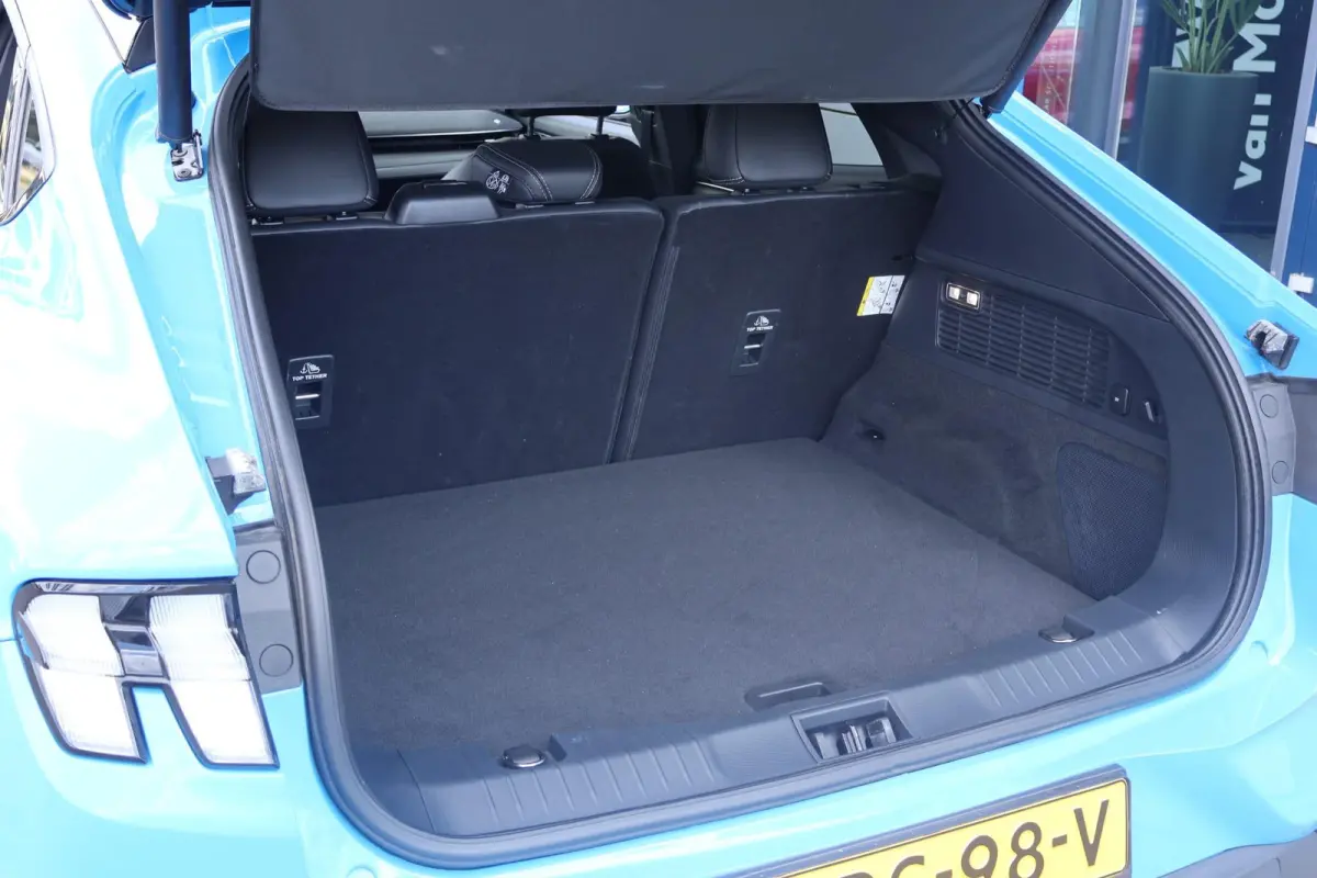 Standard RWD 73 kWh | Panorama | Adaptive Cruise | B&O | Memory | Trekhaak | 360 Camera | Stoel/Stuurverwarming | Elektrische Achterklep |