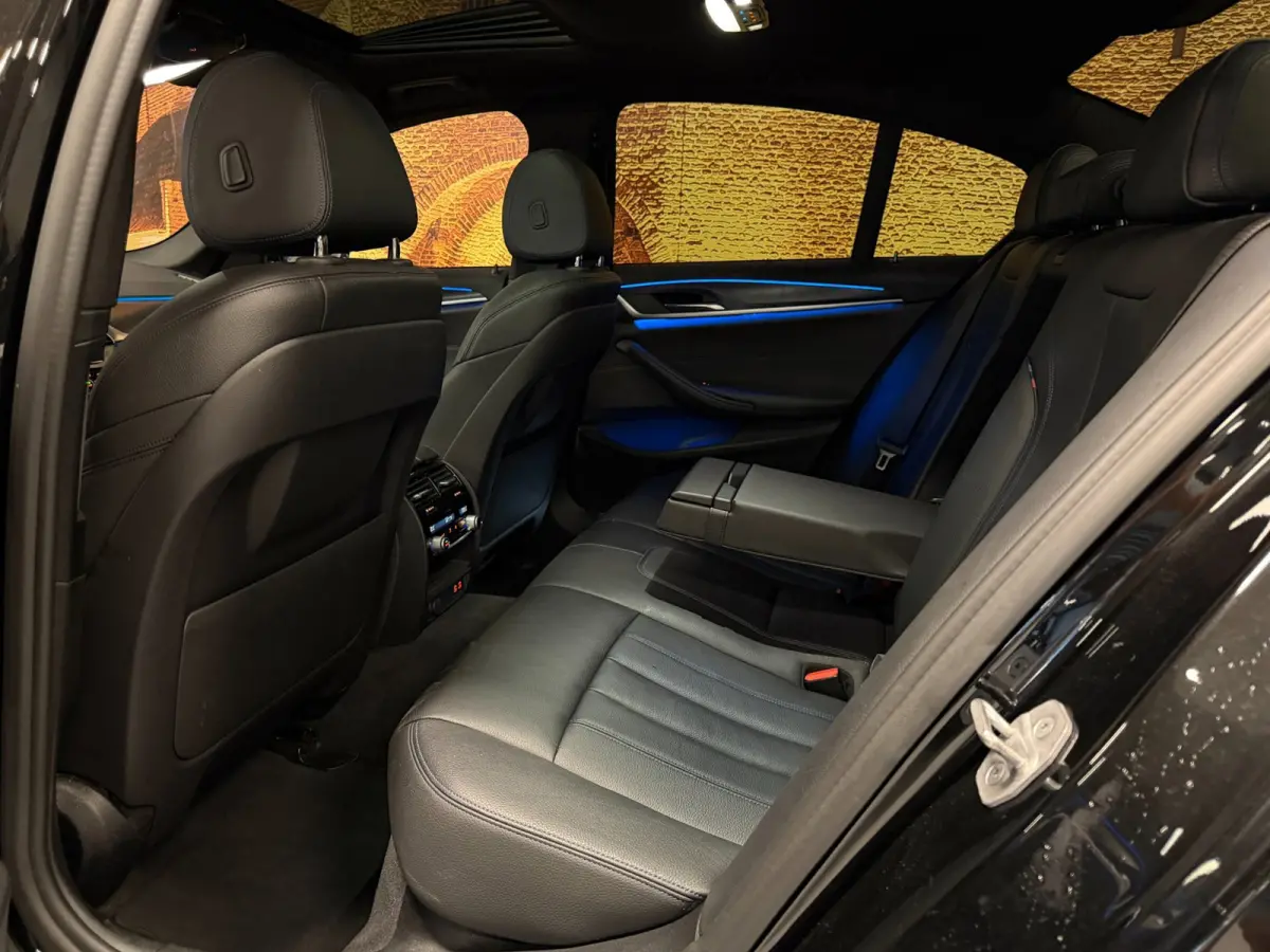 530e High Exe M-Sport Aut Schuifdak HUD Laserlight soh 90%