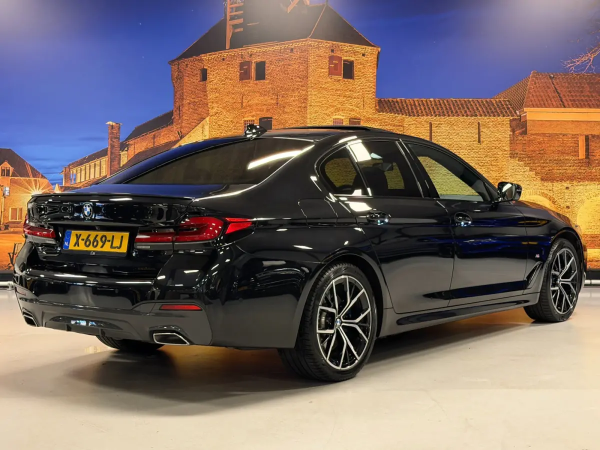530e High Exe M-Sport Aut Schuifdak HUD Laserlight soh 90%