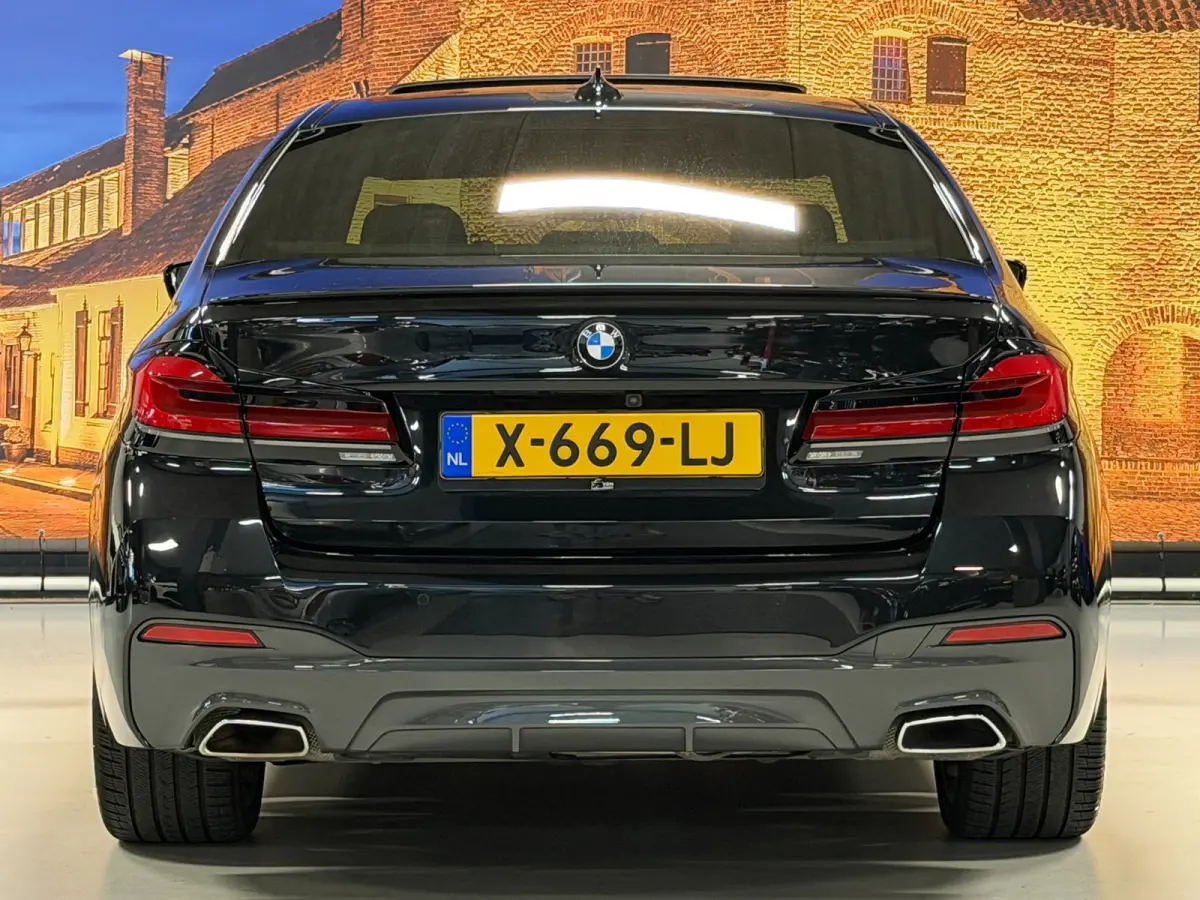 530e High Exe M-Sport Aut Schuifdak HUD Laserlight soh 90%