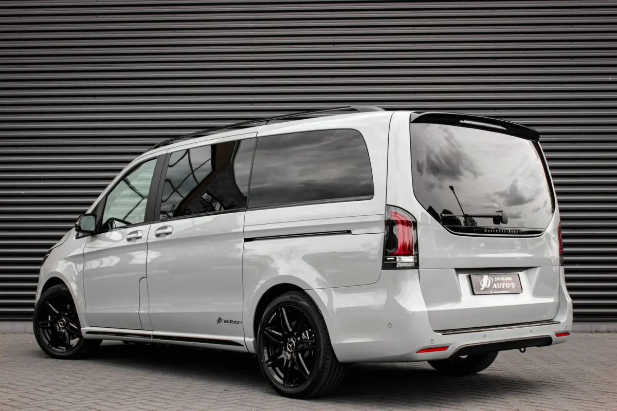 300 AMG L2 90 kWh 2X ELEK.SCHUIFDEUREN / MULTIEBEAM / 360 CAMERA / 7-PERSOONS / BURMESTER / FULL / NEW MODEL