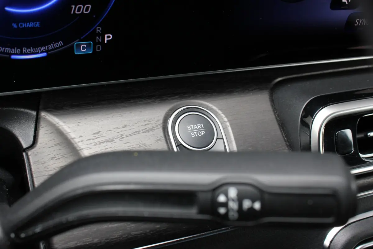 300 AMG L2 90 kWh 2X ELEK.SCHUIFDEUREN / MULTIEBEAM / 360 CAMERA / 7-PERSOONS / BURMESTER / FULL / NEW MODEL
