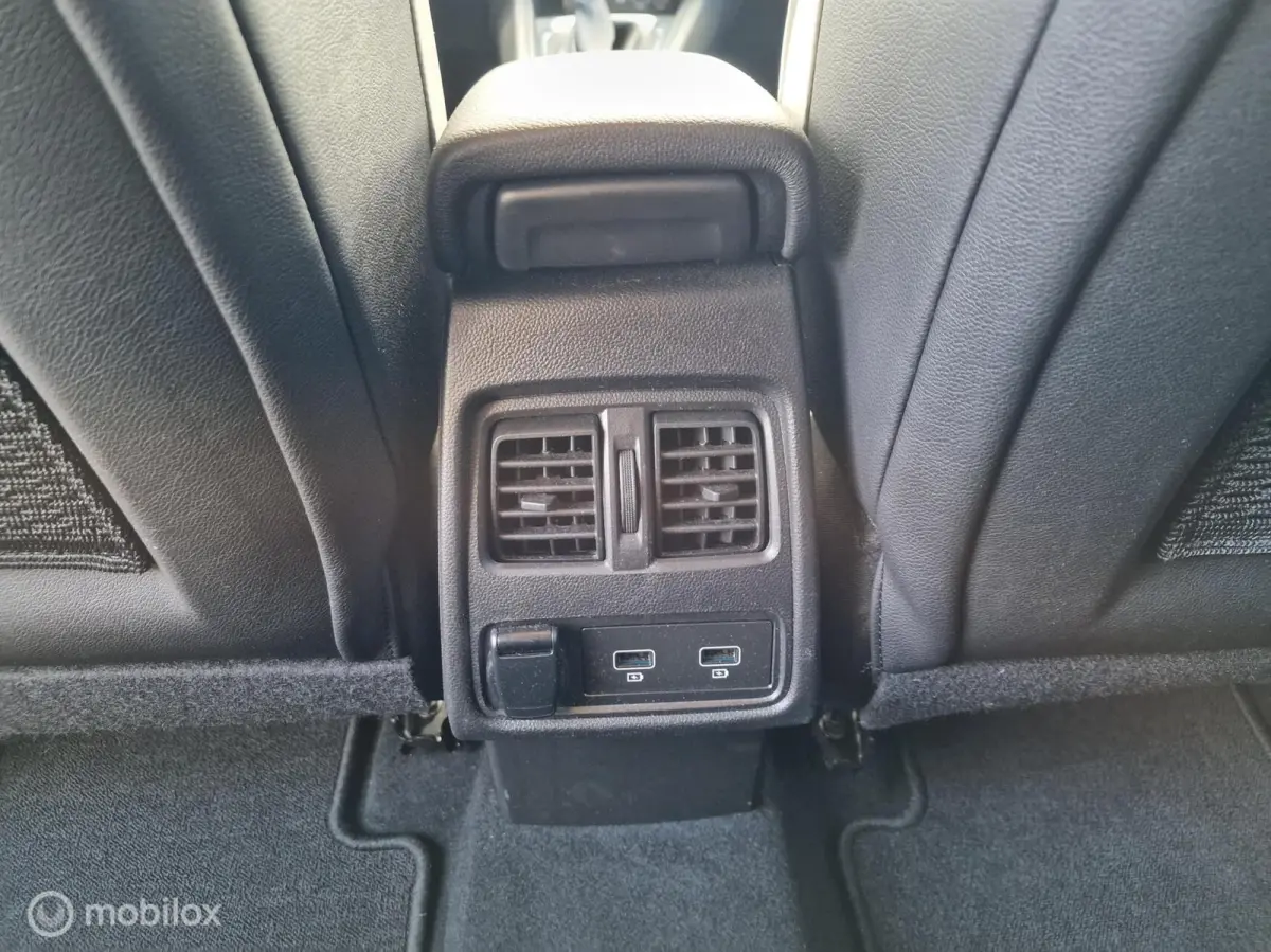 1.3 TCe 140 Intens automaat