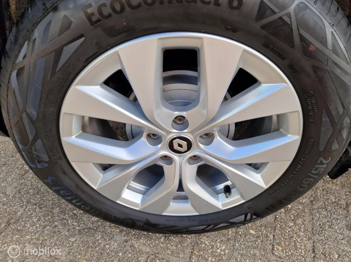 1.3 TCe 140 Intens automaat