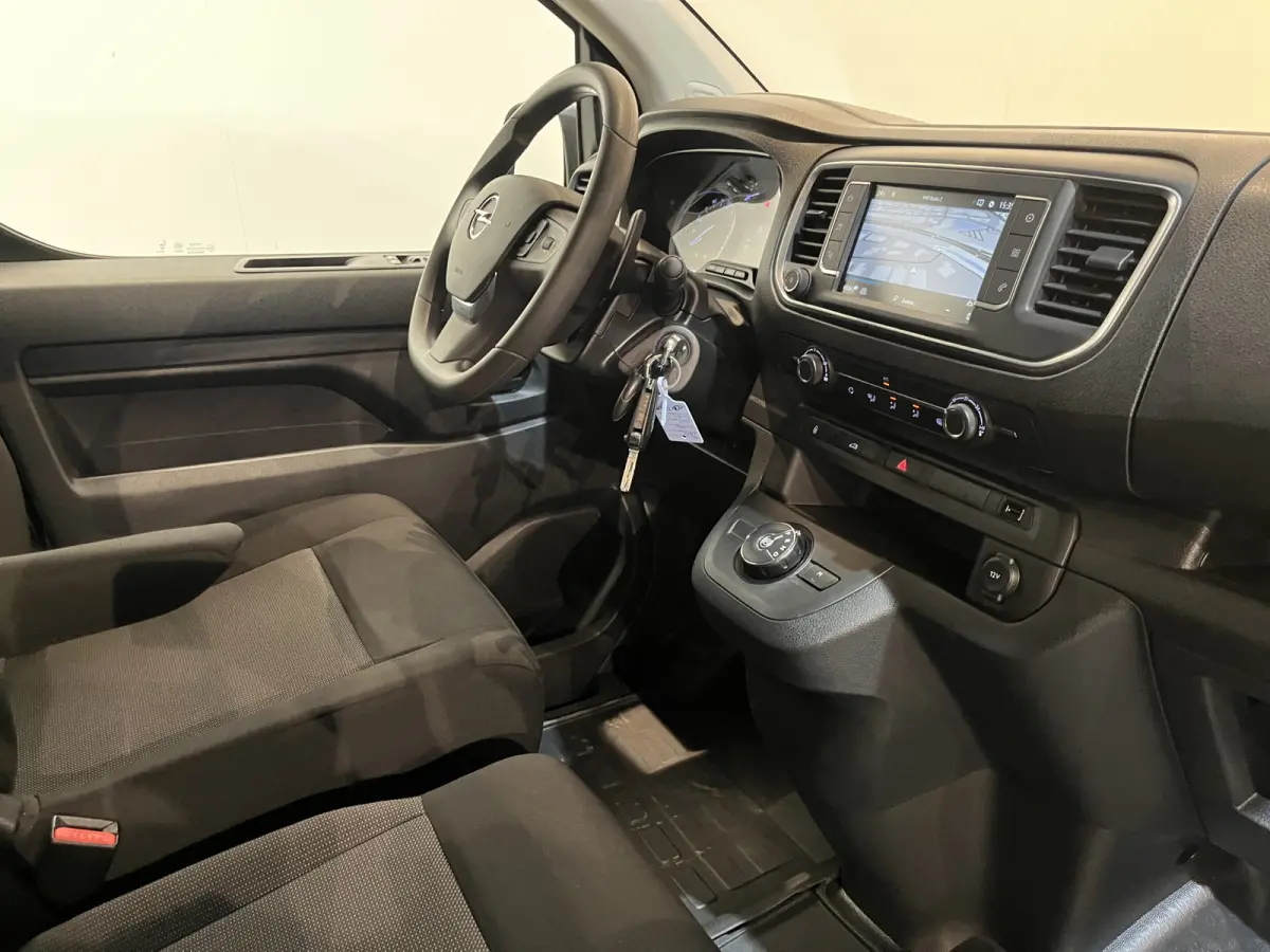 2.0 CDTI L3H1 180 PK Automaat / Servicebus / Bott Inrichting / Euro 6  / Airco / CarPlay / Cruise Control / PDC / Navigatie / 3-Zits / 42.600 KM !!