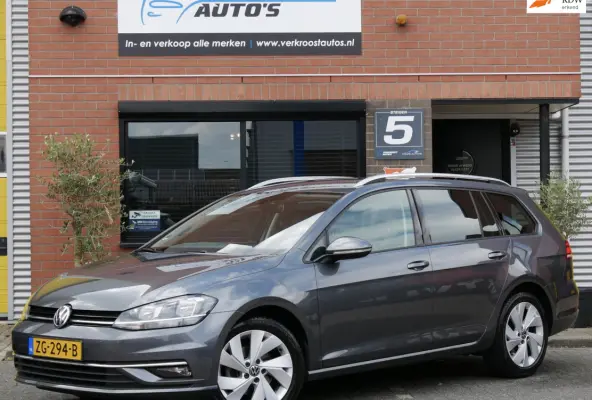 1.0 TSI Highline. massage. stoelverw. sportstoelen.
