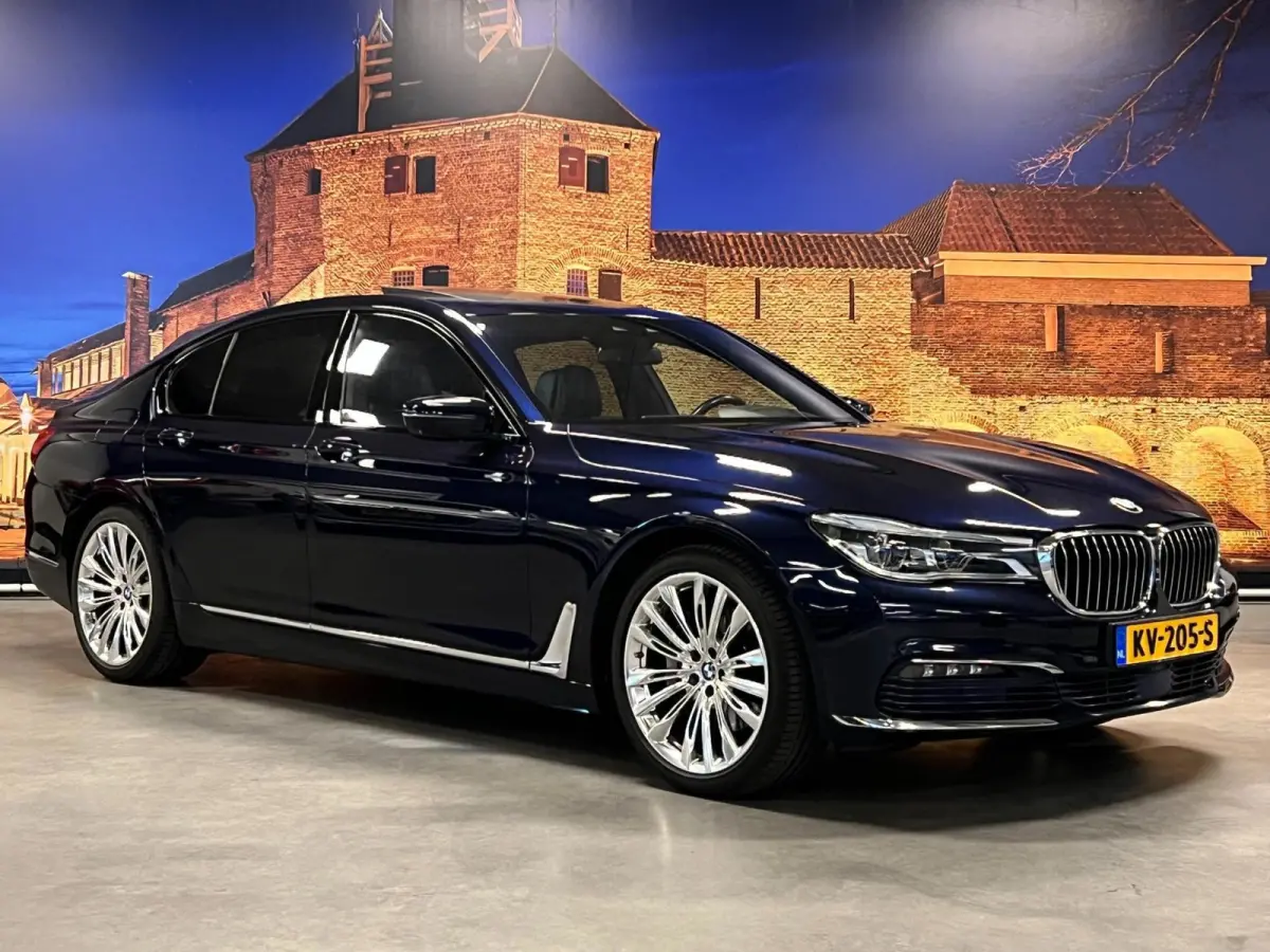 730 D High Executive Aut Schuifdak Full Options