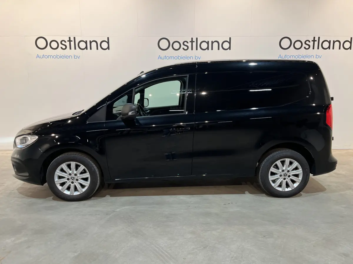 110 CDI L1 Pro Automaat Servicebus / Modul-System Inrichting / Euro 6 / Airco / CarPlay / Camera / Cruise Control / 3-Zits / LMV / 55.000 KM !!