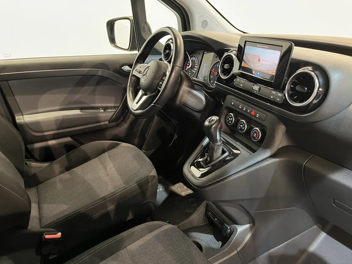 110 CDI L1 Pro Automaat Servicebus / Modul-System Inrichting / Euro 6 / Airco / CarPlay / Camera / Cruise Control / 3-Zits / LMV / 55.000 KM !!