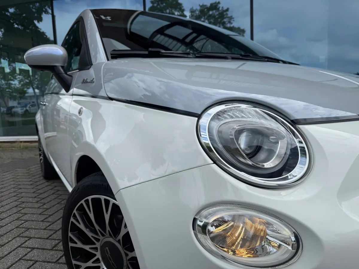 1.0 Hybrid Dolcevita - Navi - Climate - Panodak - Parkeerhhulp - Lage stand