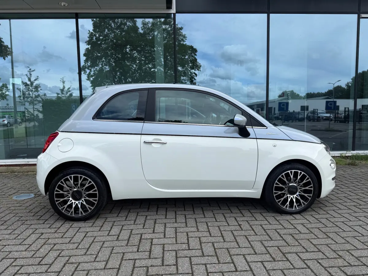 1.0 Hybrid Dolcevita - Navi - Climate - Panodak - Parkeerhhulp - Lage stand