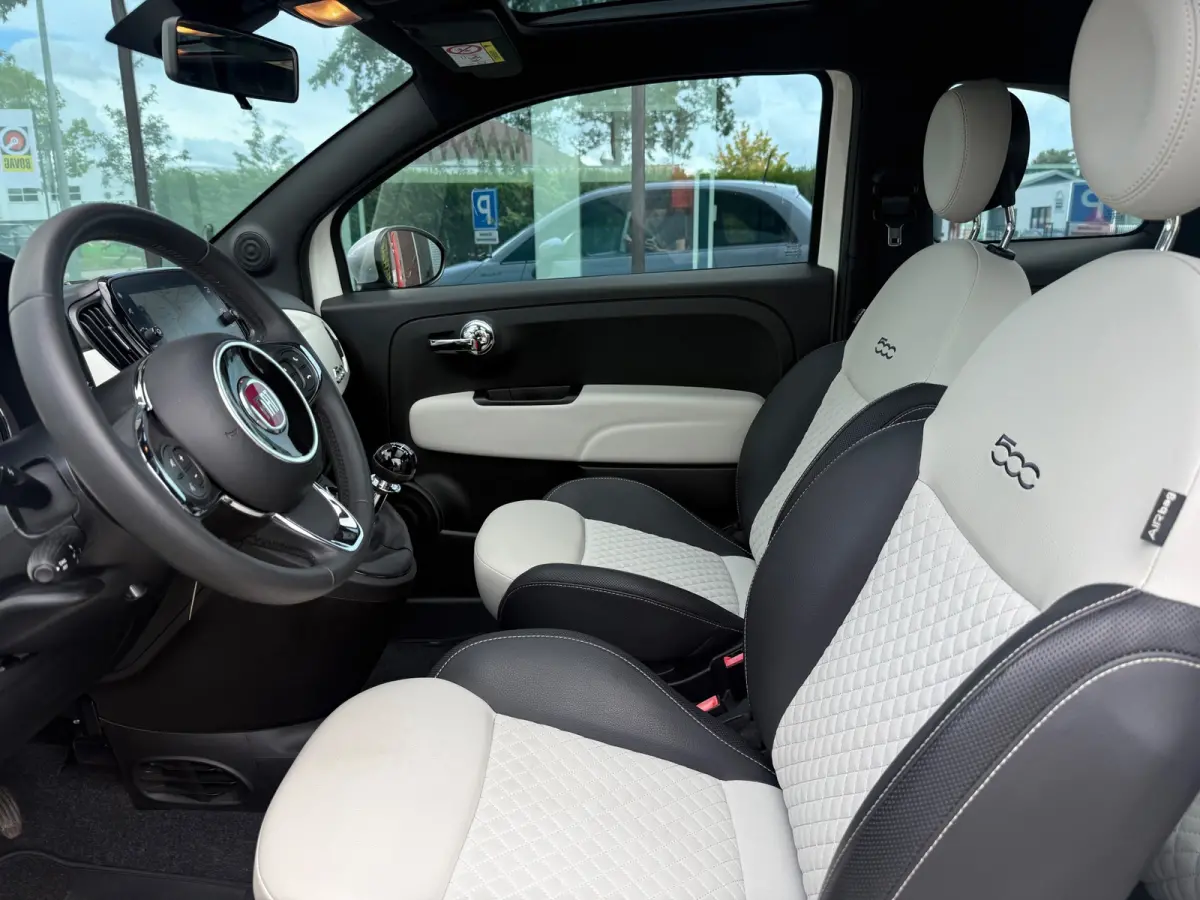 1.0 Hybrid Dolcevita - Navi - Climate - Panodak - Parkeerhhulp - Lage stand