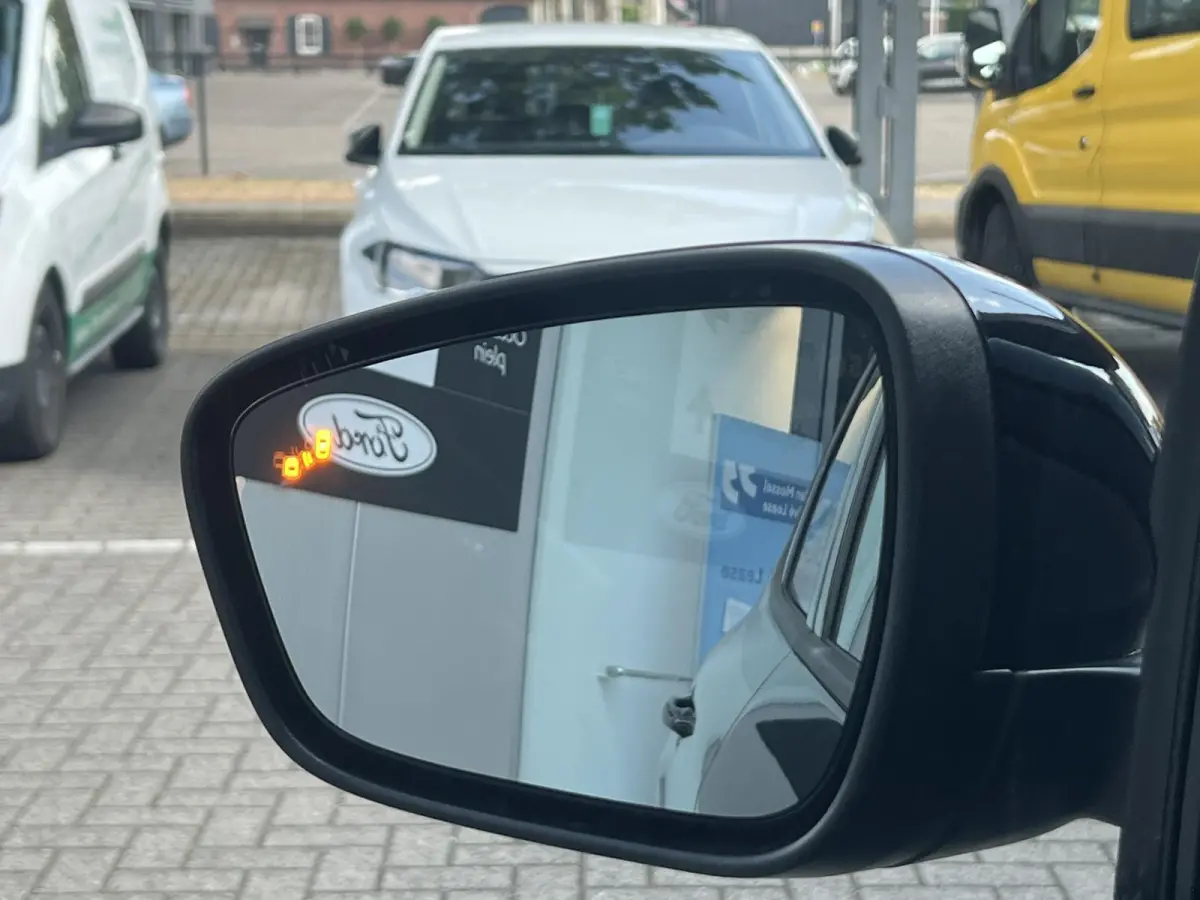 2.5 PHEV ST-Line | Direct rijden! | 19-Inch | Elek. Trekhaak | Stoel/stuur voorruitverwarming | BLIS | Cruise Control | Key-Less entry | Camera