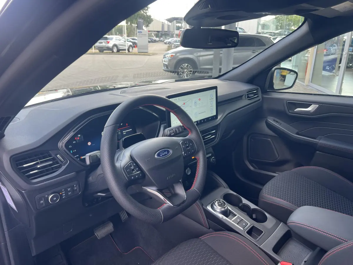 2.5 PHEV ST-Line | Direct rijden! | 19-Inch | Elek. Trekhaak | Stoel/stuur voorruitverwarming | BLIS | Cruise Control | Key-Less entry | Camera