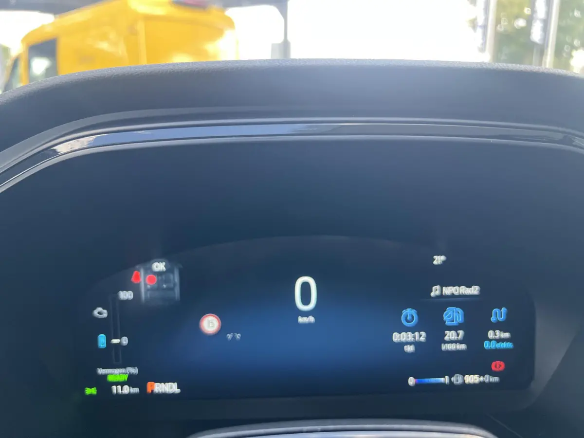 2.5 PHEV ST-Line | Direct rijden! | 19-Inch | Elek. Trekhaak | Stoel/stuur voorruitverwarming | BLIS | Cruise Control | Key-Less entry | Camera