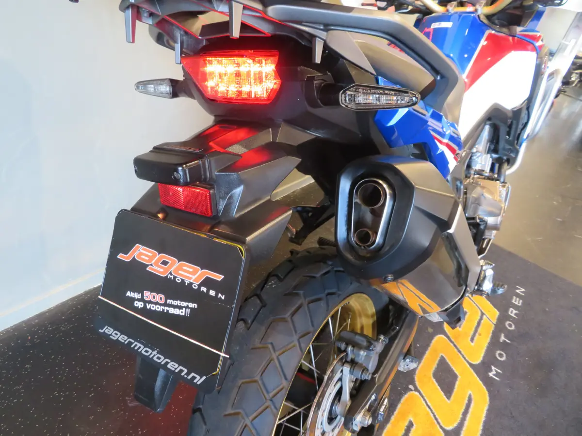 CRF 1000 AFRICA TWIN DCT KM-VRETER!