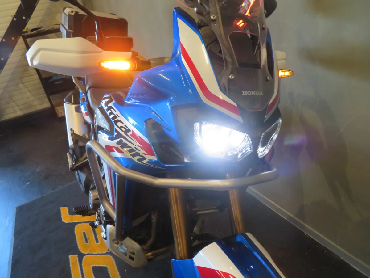 CRF 1000 AFRICA TWIN DCT KM-VRETER!
