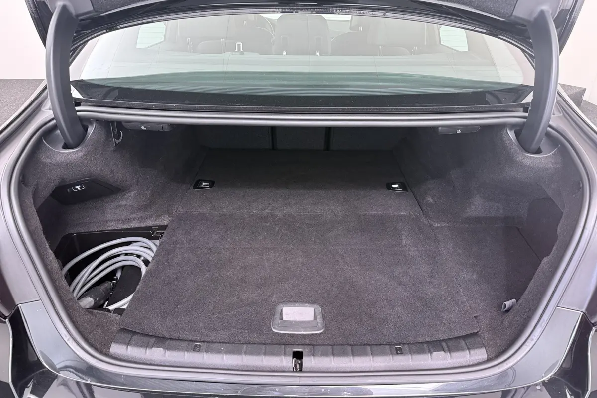 520e M-Sport High Exe. Schuif-/kanteldak 19'LMV LASER-LED
