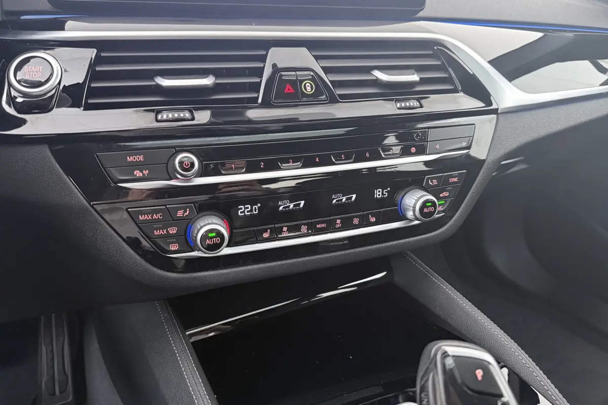 520e M-Sport High Exe. Schuif-/kanteldak 19'LMV LASER-LED
