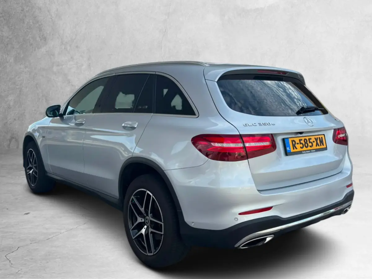 350e AMG 4MATIC(Dealer OndH, Burmester, Head-up, Navi, StoelV, Camera, Etc)