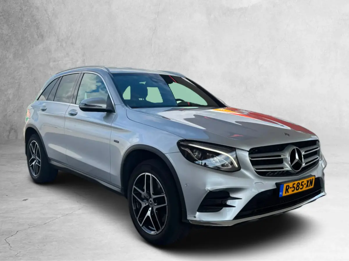 350e AMG 4MATIC(Dealer OndH, Burmester, Head-up, Navi, StoelV, Camera, Etc)