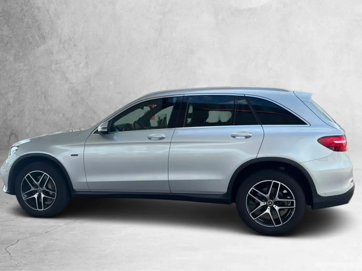 350e AMG 4MATIC(Dealer OndH, Burmester, Head-up, Navi, StoelV, Camera, Etc)