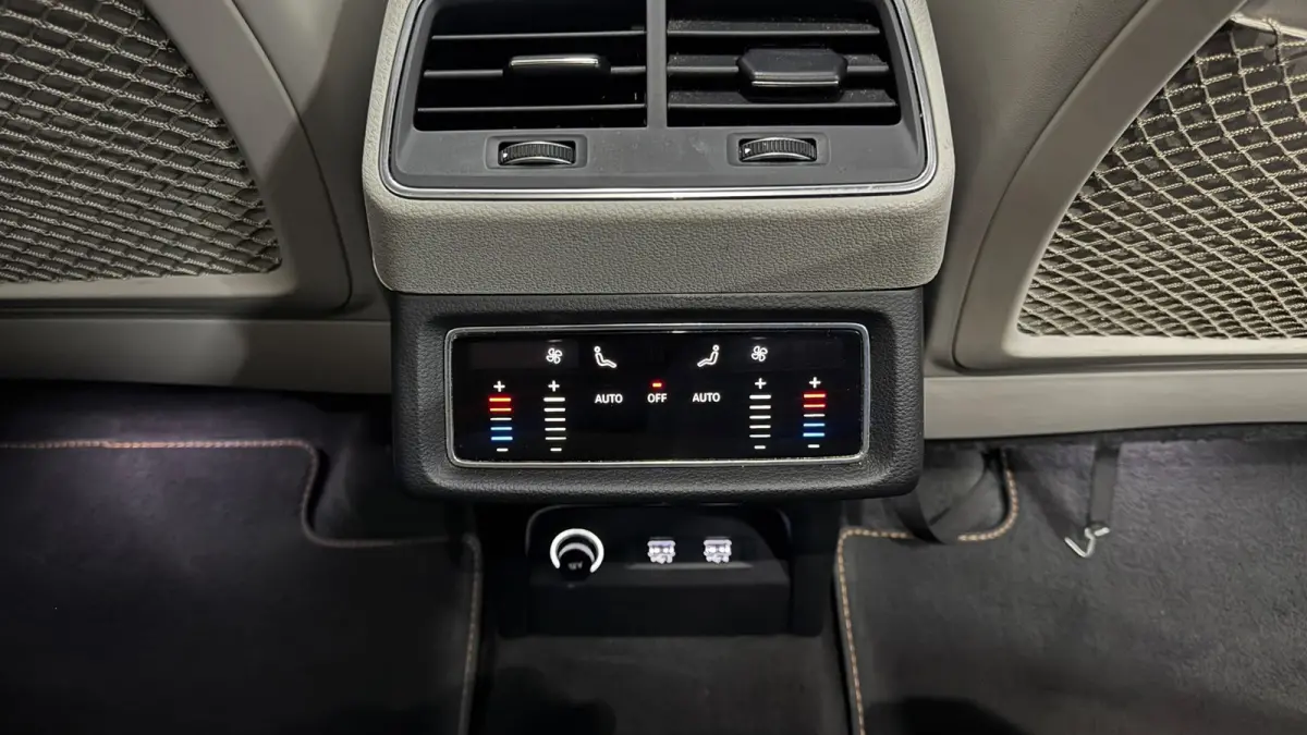 E-tron 55 quattro advanced Pro Line Plus 95 kWh|PANO|HUD|B&O|