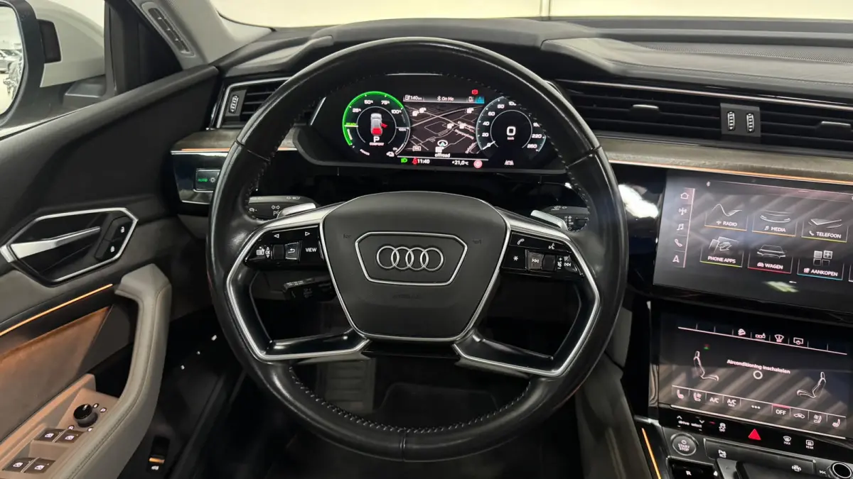 E-tron 55 quattro advanced Pro Line Plus 95 kWh|PANO|HUD|B&O|