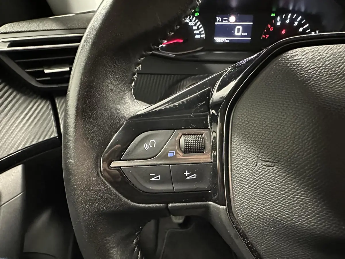 1.2 PureTech Blue Lease Active CRUISE LM CARPLAY NAVI.