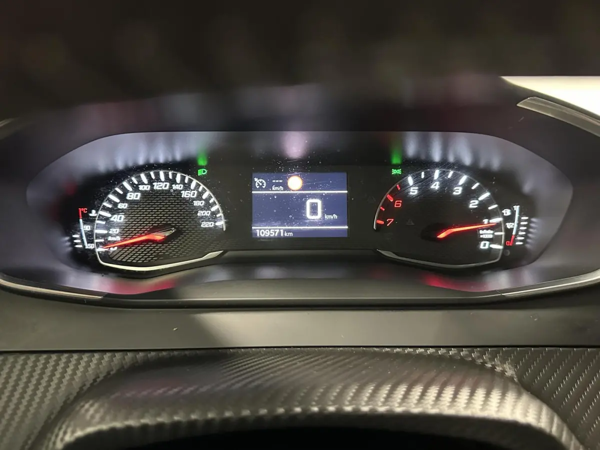 1.2 PureTech Blue Lease Active CRUISE LM CARPLAY NAVI.