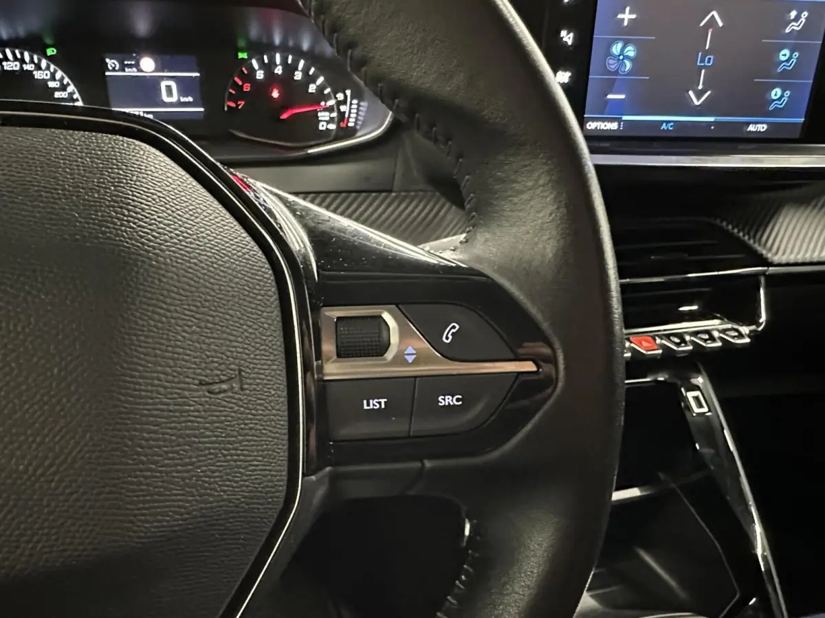1.2 PureTech Blue Lease Active CRUISE LM CARPLAY NAVI.