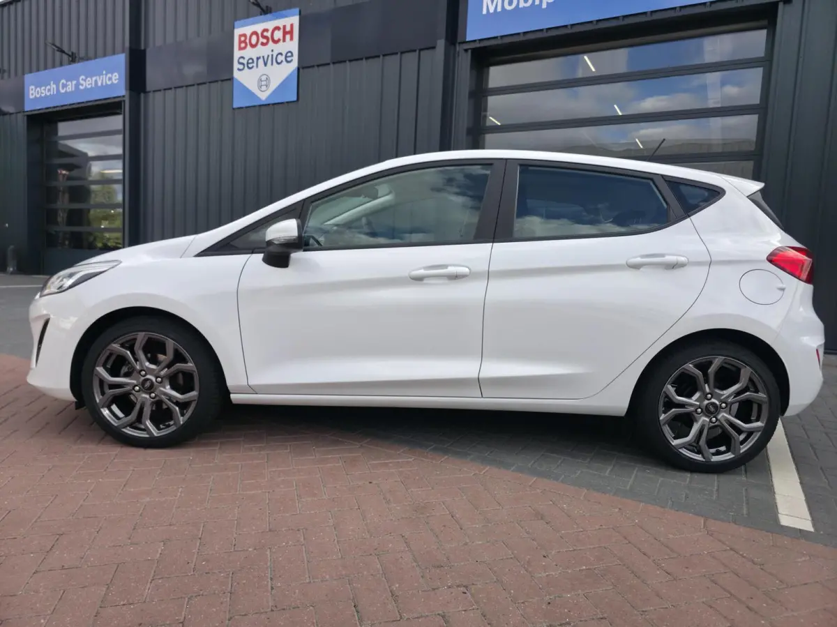 1.0 EcoBoost, Automaat, Nieuwstaat, Connected