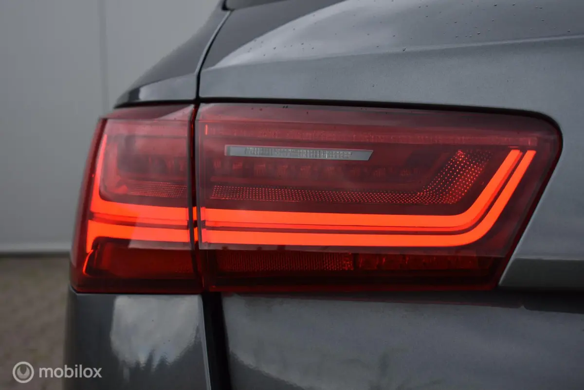 1.8 TFSI ultra S-Line Daytonagrijs Stoelverwarming LED Clima Cruise Navi PDC Keurige auto!