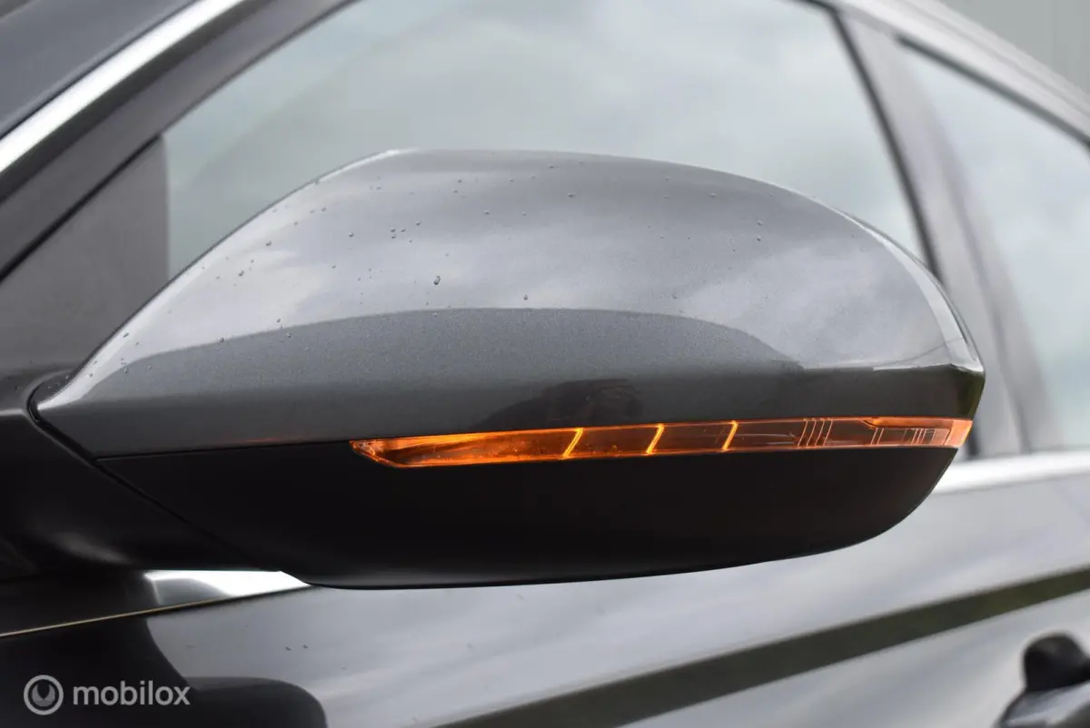 1.8 TFSI ultra S-Line Daytonagrijs Stoelverwarming LED Clima Cruise Navi PDC Keurige auto!